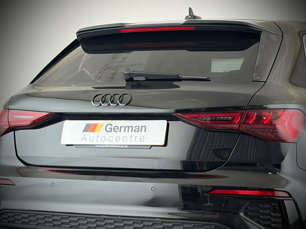 Audi A3 1L S Line MW72RNX Black #5