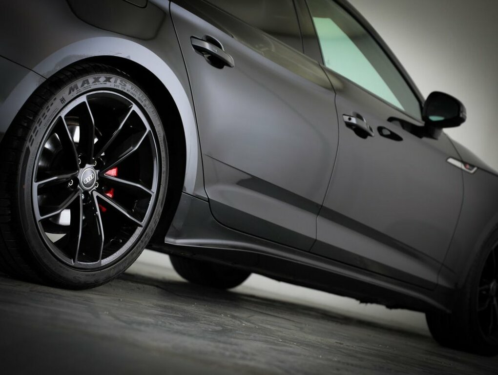 Audi A5 2L S Line YR22ZFG Black #6