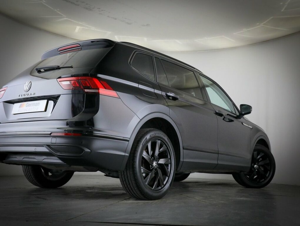 Volkswagen Tiguan Allspace 1.5L Life Black #5