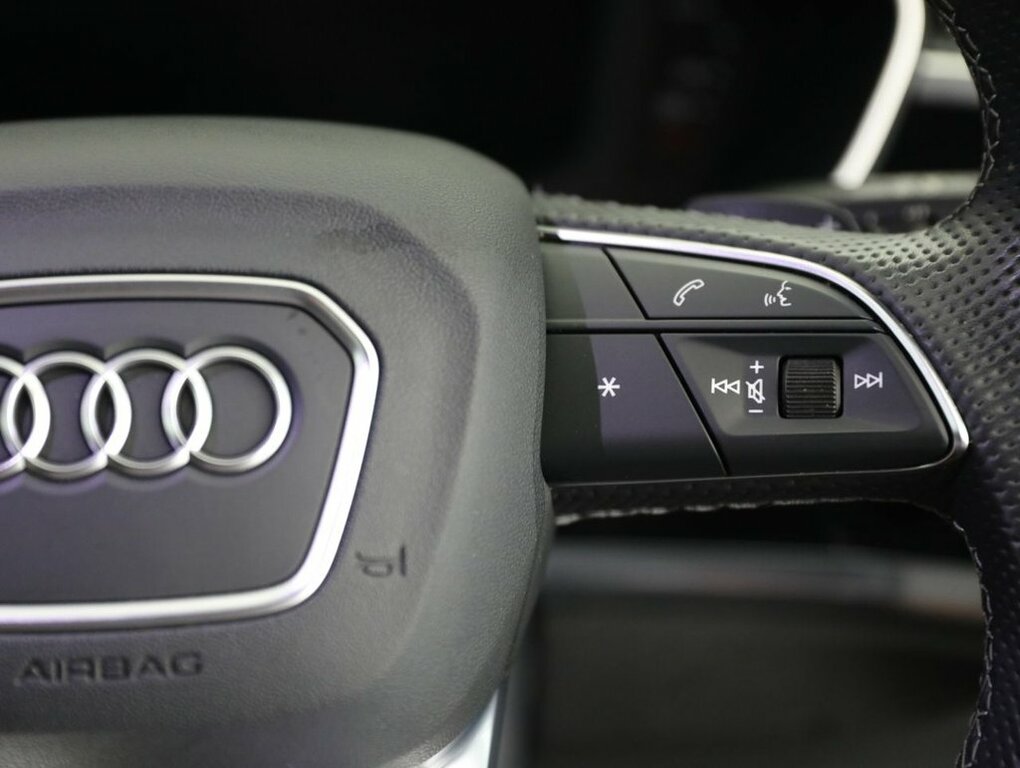 Audi Q3 Audi Estate 35 Tfsi S Line S Tronic Blue #44