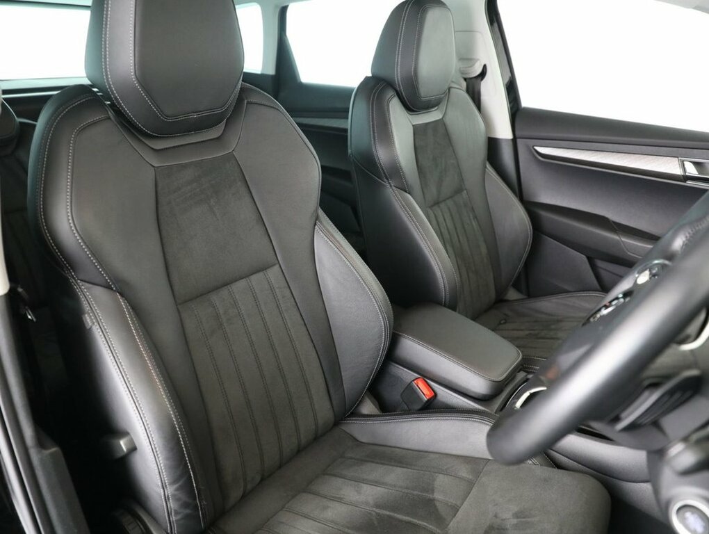 Skoda Karoq Se L 1.5 Tsi 150 Ps Dsg Grey #24