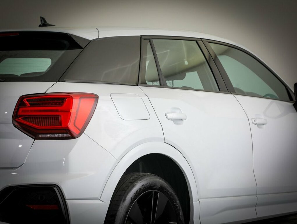 Audi Q2 1.5L S Line White #6