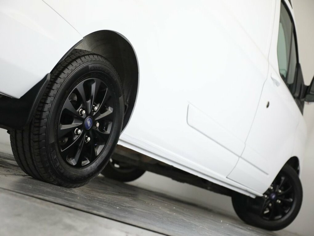 Ford Transit Custom 2L Limited White #5