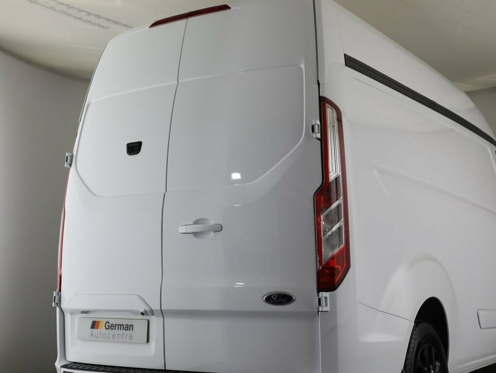Ford Transit Custom 2L Limited White #4