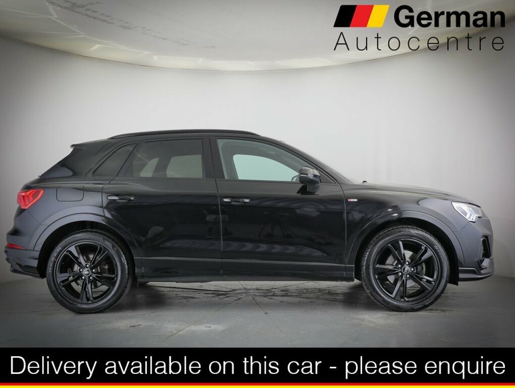 Audi Q3 1.5L S Line Black #2