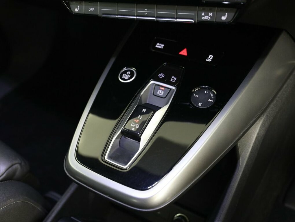Audi Q4 E Tron Q4 E-tron Black Edition 40 Purple #38