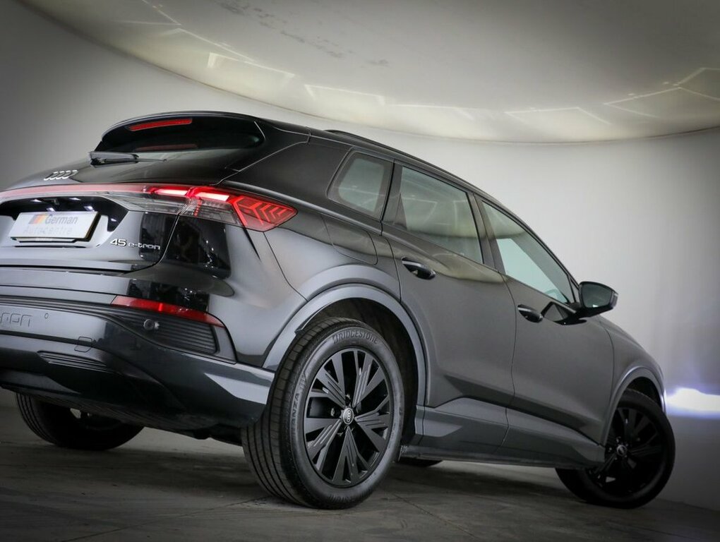 Audi Q4 E Tron Q4 E-tron Black Edition 40 Purple #8