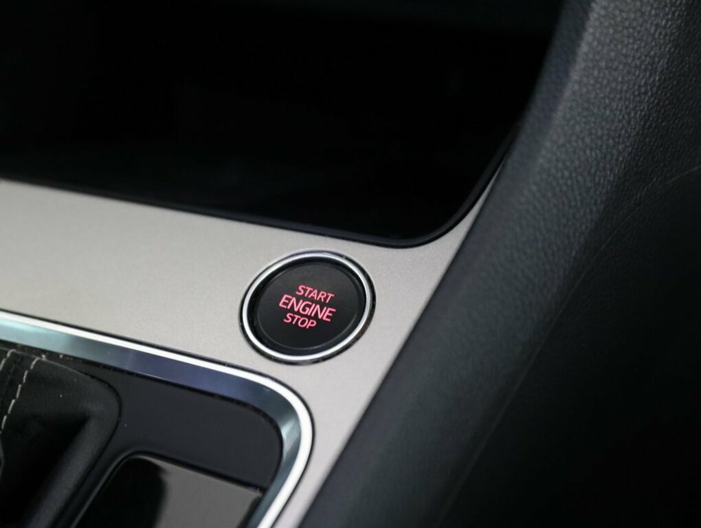 Seat Ateca Suv 1.5 Ecotsi 150Ps Fr Dsg Grey #41
