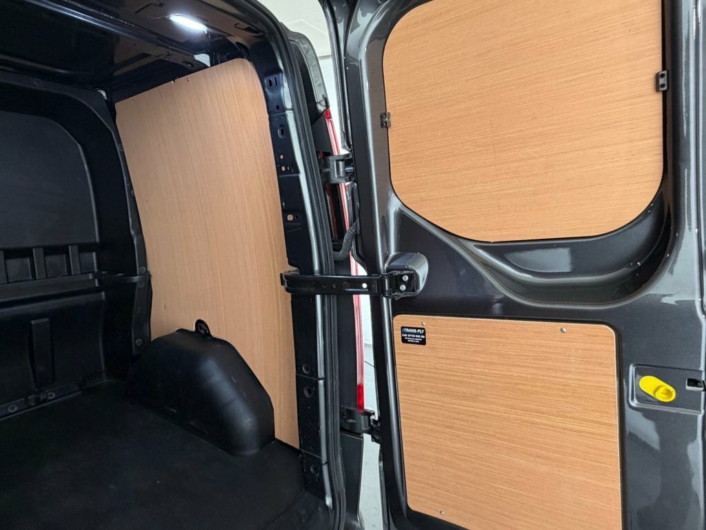 Ford Transit Custom 2.0 300 Trail L1h1 Ecoblue 168 Bhp Red #35