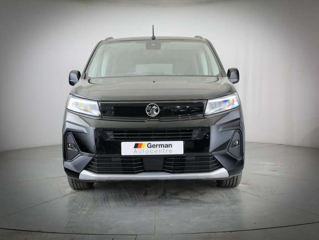 Vauxhall Combo-e Life Mpv Black #2