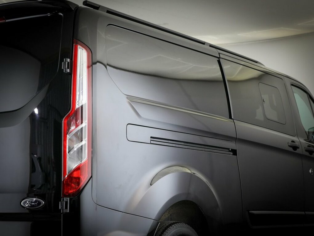 Ford Transit Custom 2L Limited Black #5