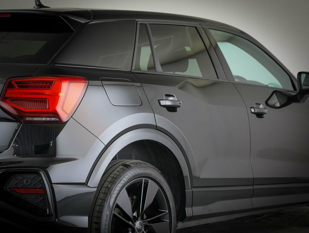 Audi Q2 1.5L S Line Black #6
