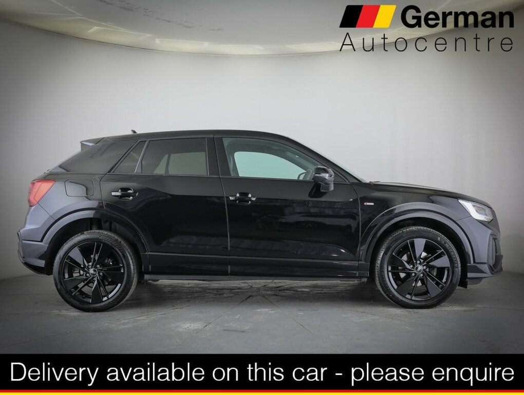 Audi Q2 1.5L S Line Black #2