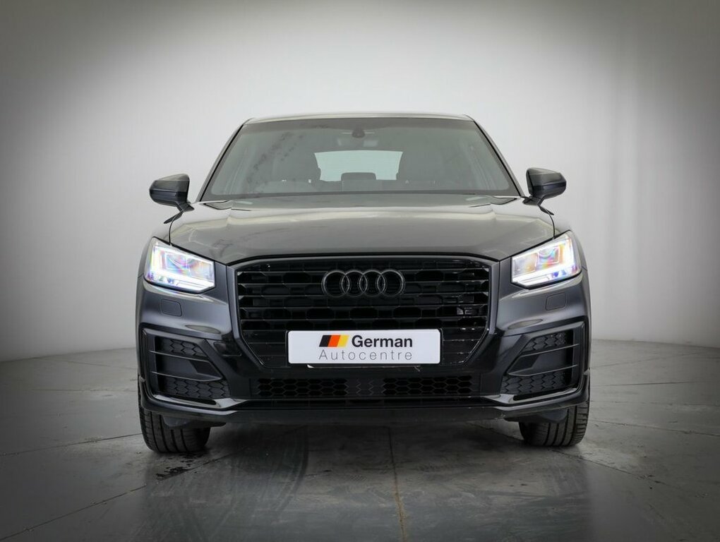 Audi Q2 1.6L S Line Black #4