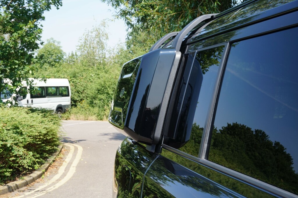 Land Rover Defender Land Rover Estate 2.0 D240 S 110 Silver #20