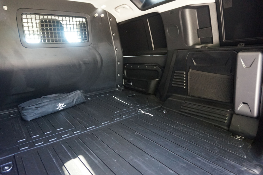 Land Rover Defender Hse Blue #17