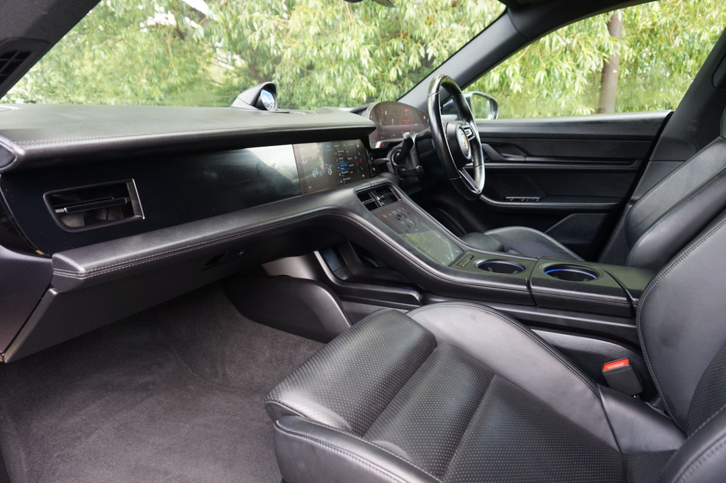 Porsche Taycan 4S 93Kwh Blue #28