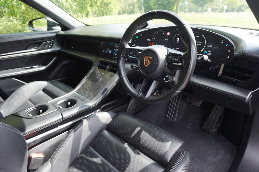 Porsche Taycan 4S 93Kwh Blue #16