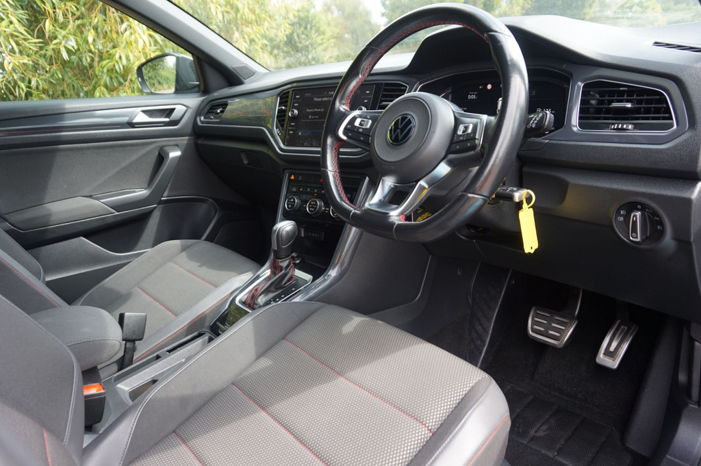 Volkswagen T-Roc Hatchback Grey #5
