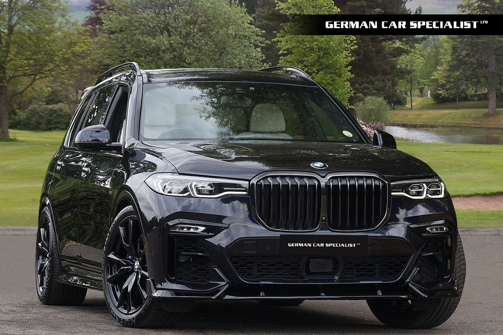 BMW X7 Estate Black