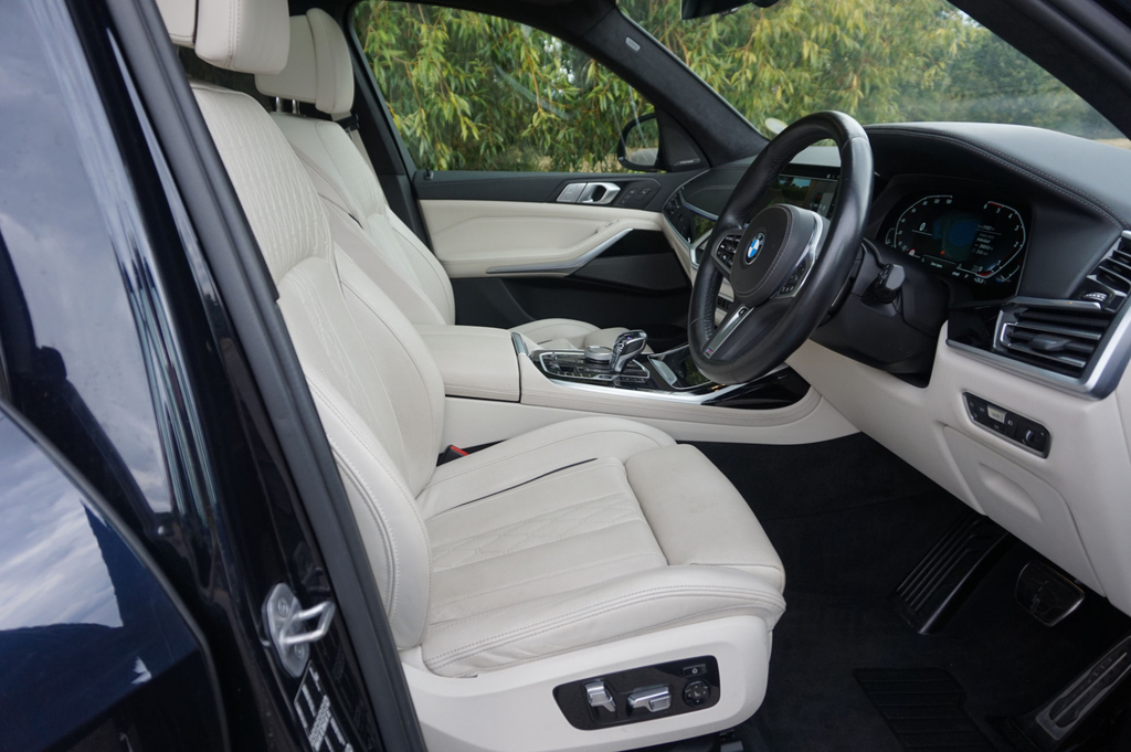 BMW X7 Xdrive40d Mht M Sport Step 2022 Grey #31