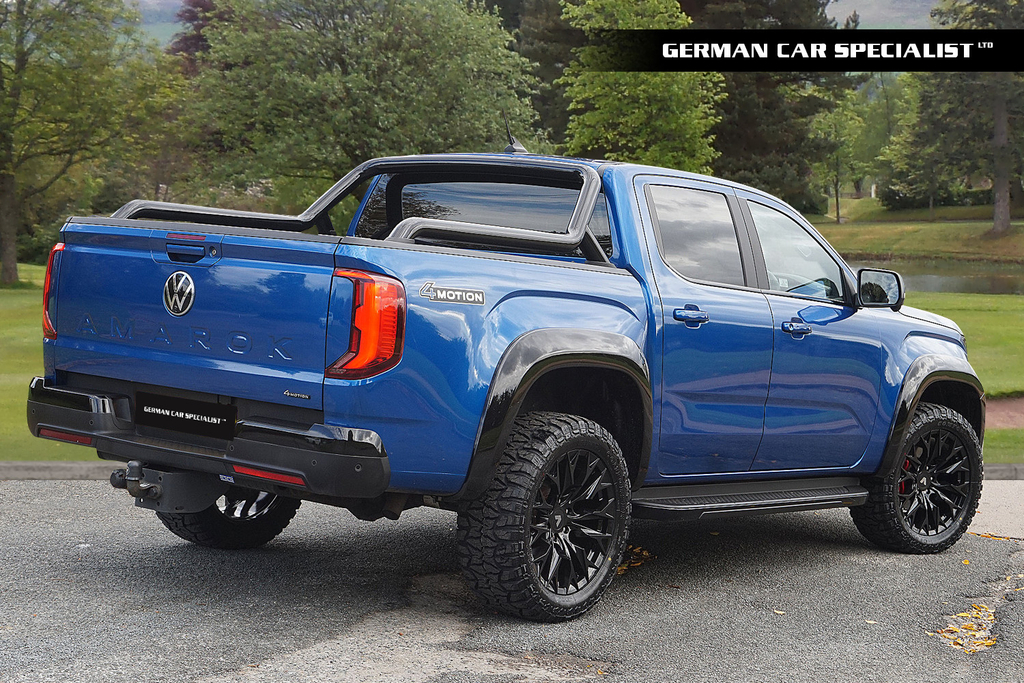 Volkswagen Amarok Estate  #2