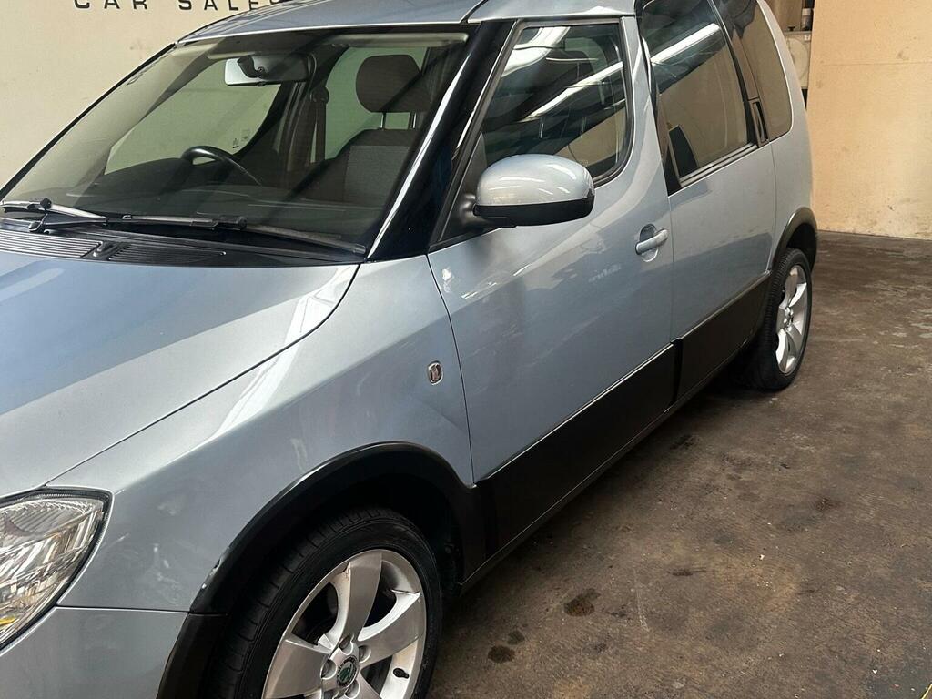 Skoda Roomster Mpv 1.2 Tsi Scout Dsg Euro 5 201010 Blue #3