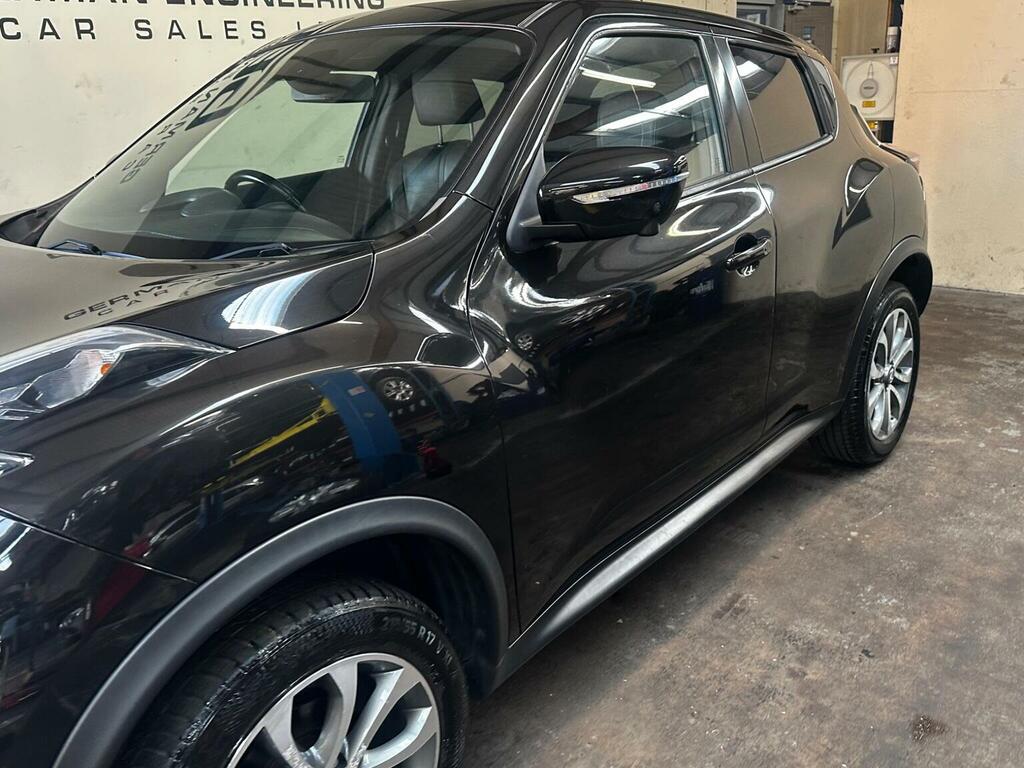 Nissan Juke 1.6 Tekna Xtron Euro 6 Black #3
