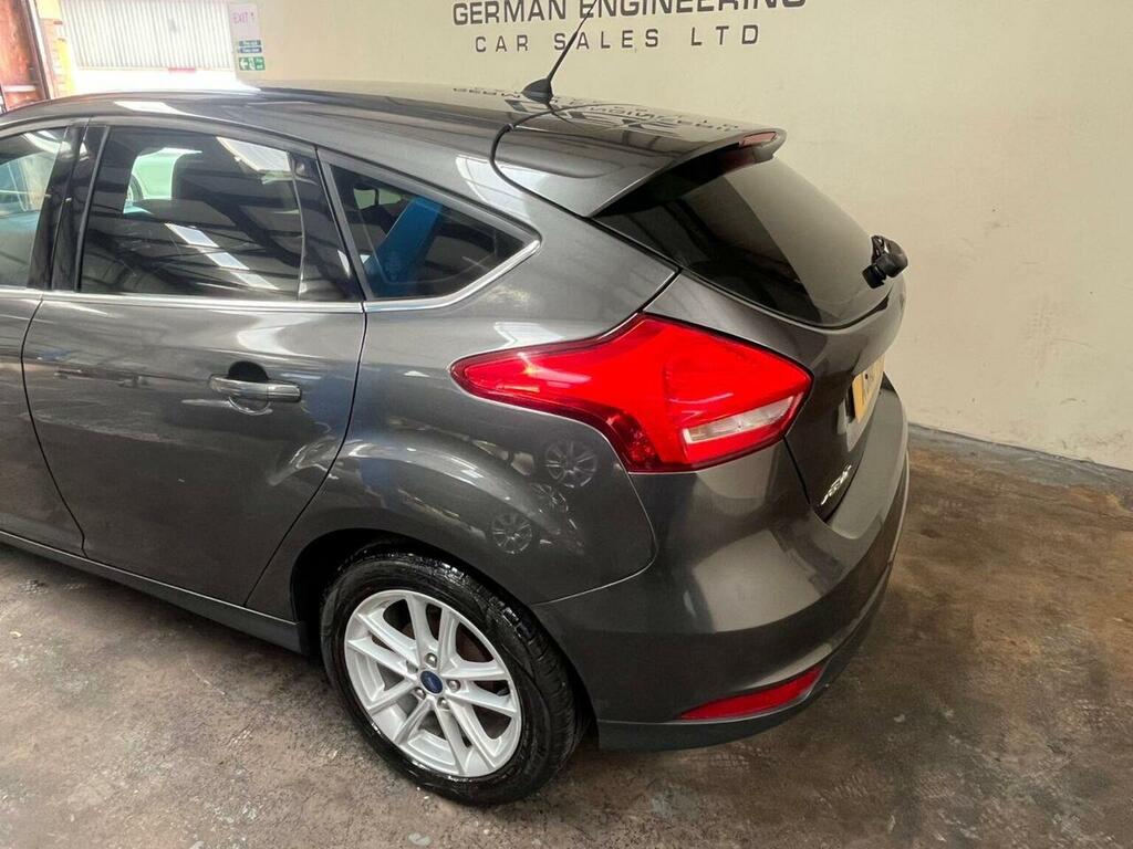 Ford Focus Hatchback 1.0T Ecoboost Zetec Euro 6 Ss 20 Grey #6