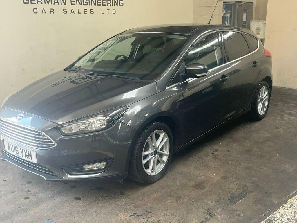 Ford Focus Hatchback 1.0T Ecoboost Zetec Euro 6 Ss 20 Grey