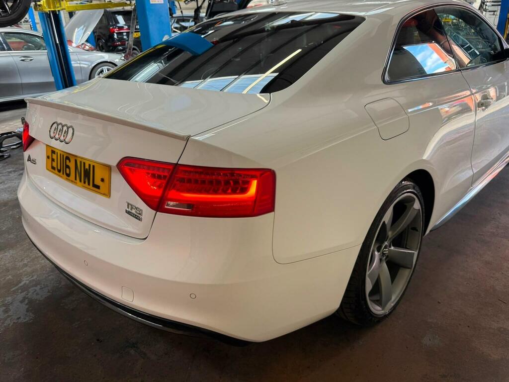 Audi A5 Coupe 2.0 Tfsi Black Edition Plus S Tronic Quattro EU16NWL White #6