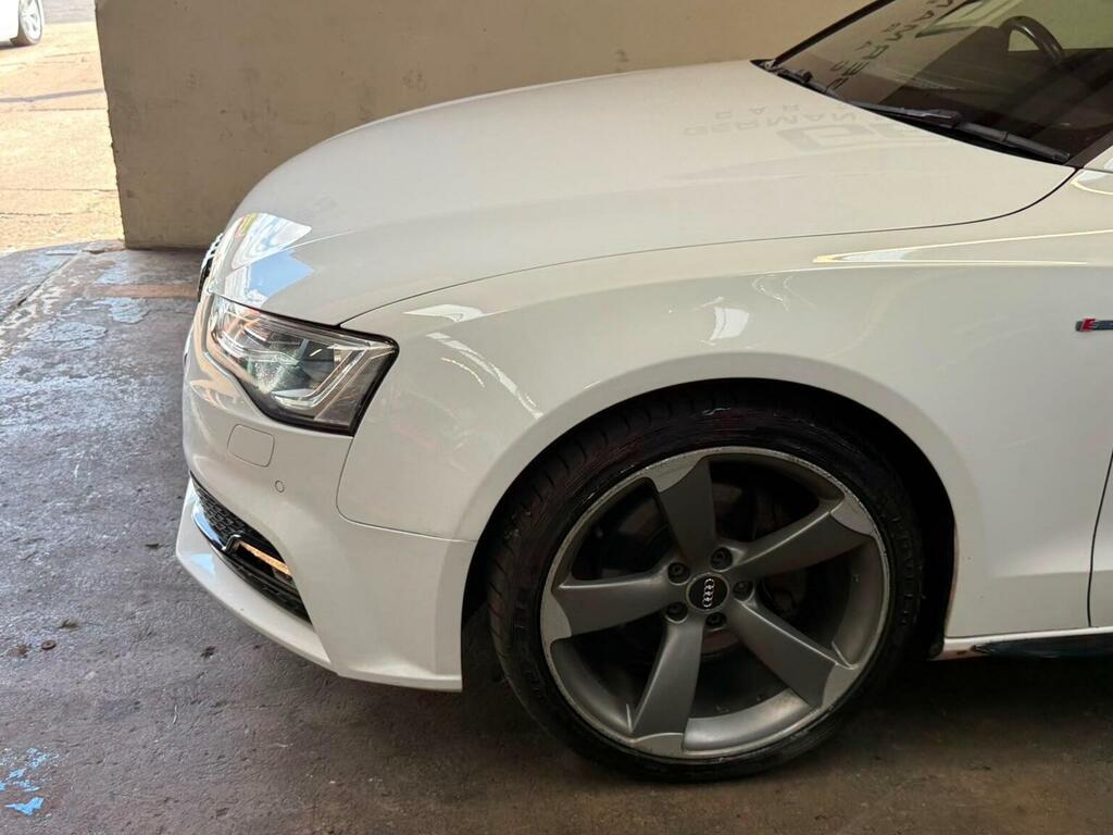 Audi A5 Coupe 2.0 Tfsi Black Edition Plus S Tronic Quattro EU16NWL White #2