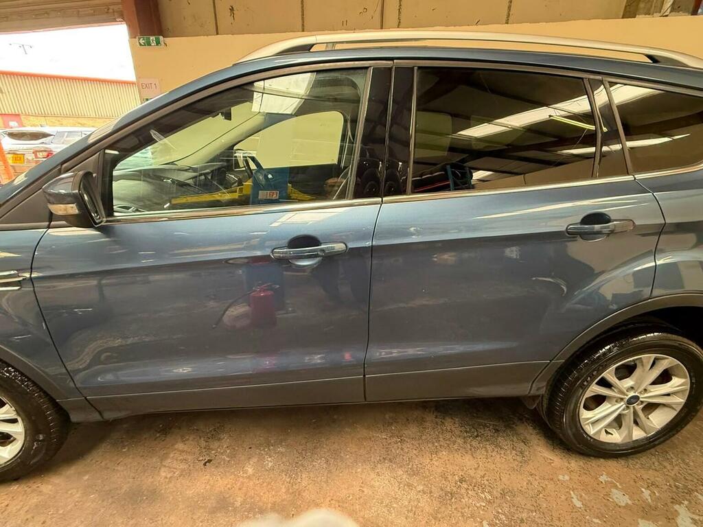 Ford Kuga Suv 1.5 Tdci Titanium Euro 6 Ss 201818 BW18ZHC Blue #6