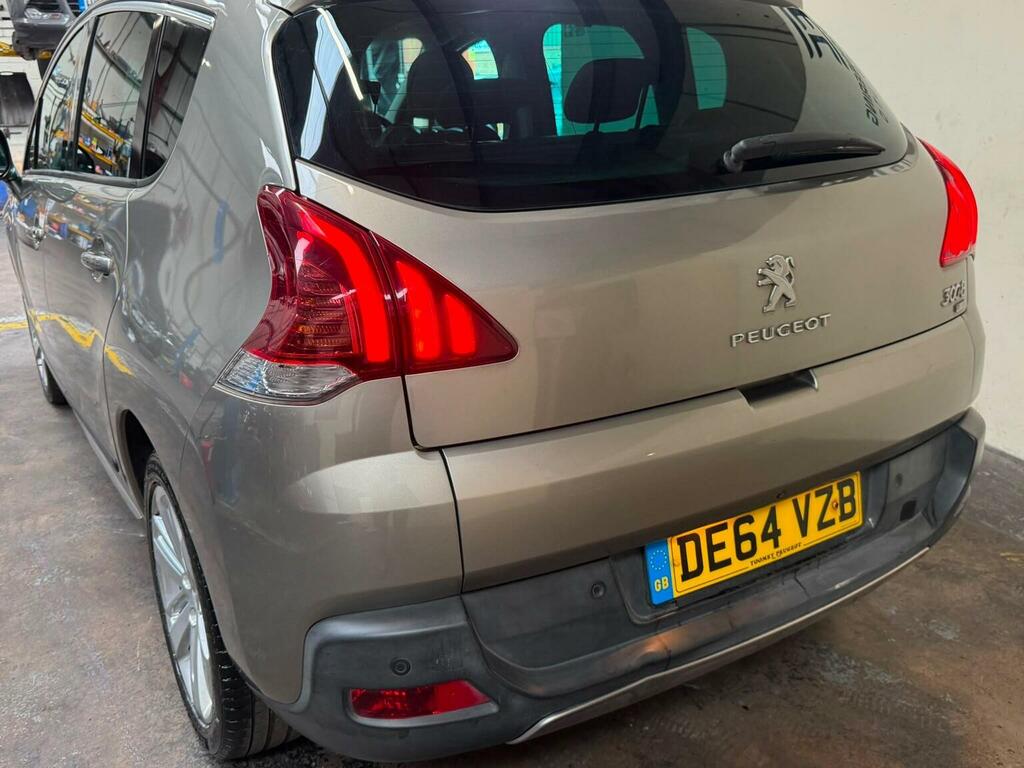 Peugeot 3008 Active White #13