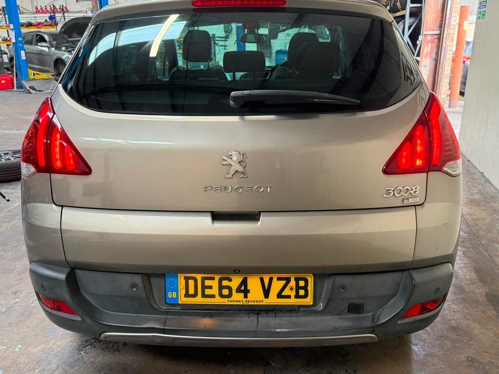 Peugeot 3008 Active White #29