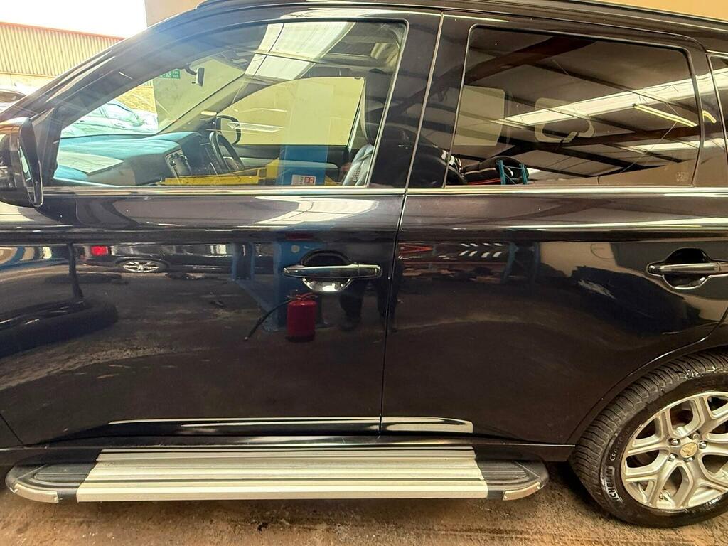 Mitsubishi Outlander 2.0H 12Kwh Gx4h Cvt 4Wd Euro 5 Ss Black #5