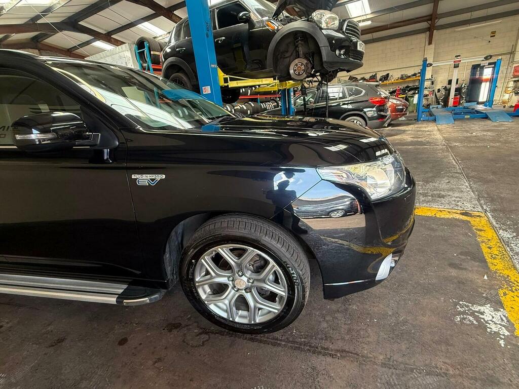 Mitsubishi Outlander 2.0 Phev Gx3h Black #16