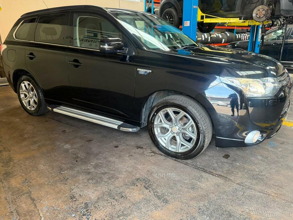 Mitsubishi Outlander 2.0 Phev Gx3h Black #23