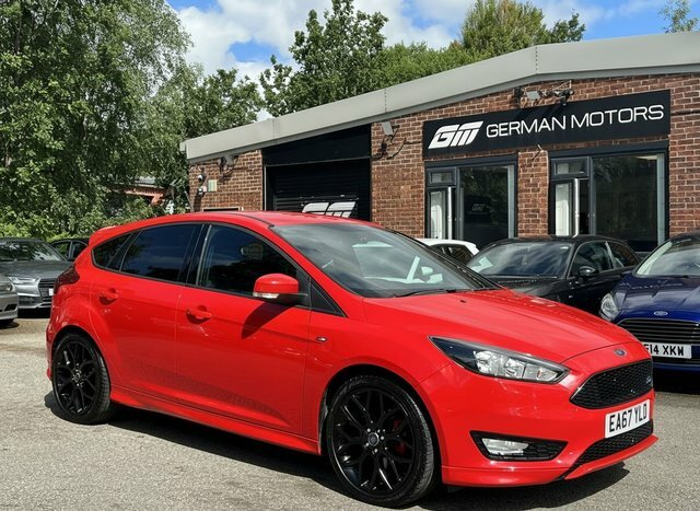 Ford Focus 1.5 Tdci St-line Hatchback EA67YLD Red #5