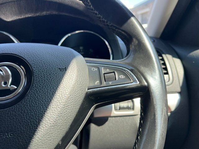 Skoda Yeti 1.2 Tsi Se Euro 5 1 Owner Only 24000 Miles Grey #31