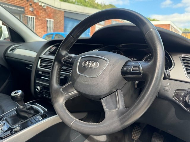 Audi A4 Avant 2.0 Avant Tdi Black Edition 148 Bhp Black #24
