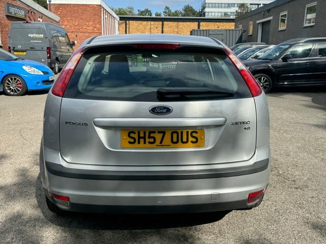 Ford Focus Hatchback 1.6 Tdci Ghia Cvt 200707 Blue #8