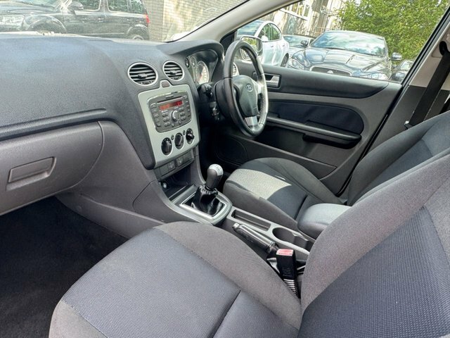 Ford Focus Hatchback 1.6 Tdci Ghia Cvt 200707 Blue #13