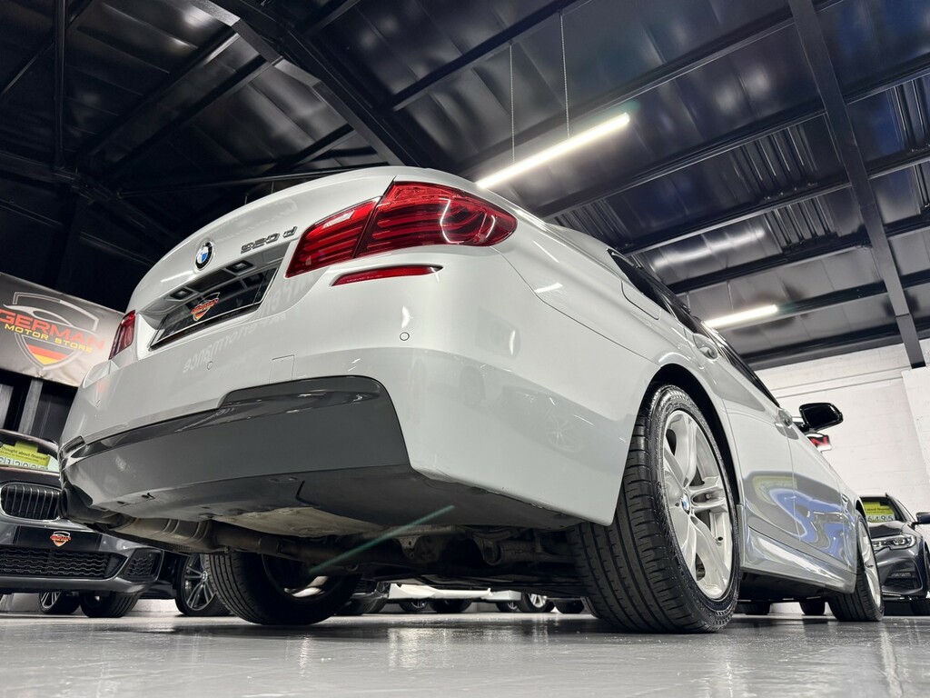 BMW 5 Series Automatic Black #15