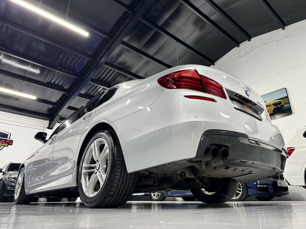 BMW 5 Series Automatic Black #13