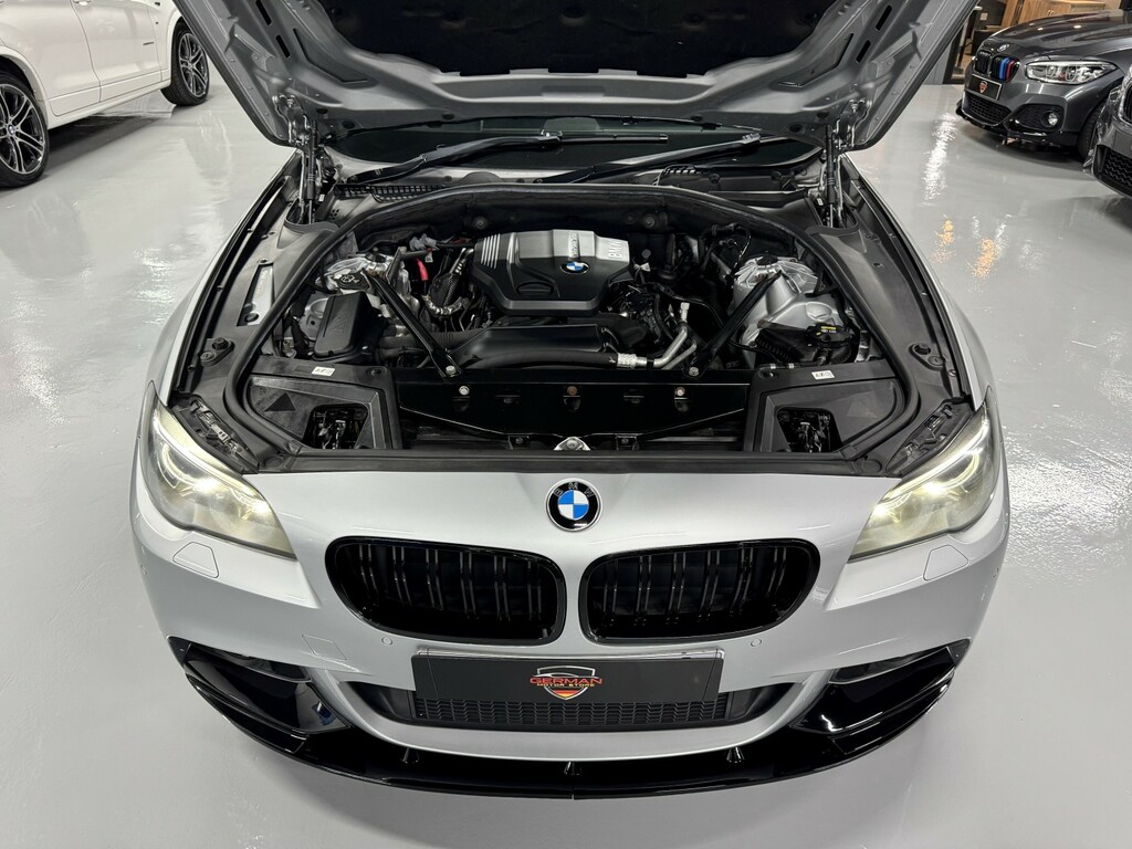 BMW 5 Series Automatic Black #18