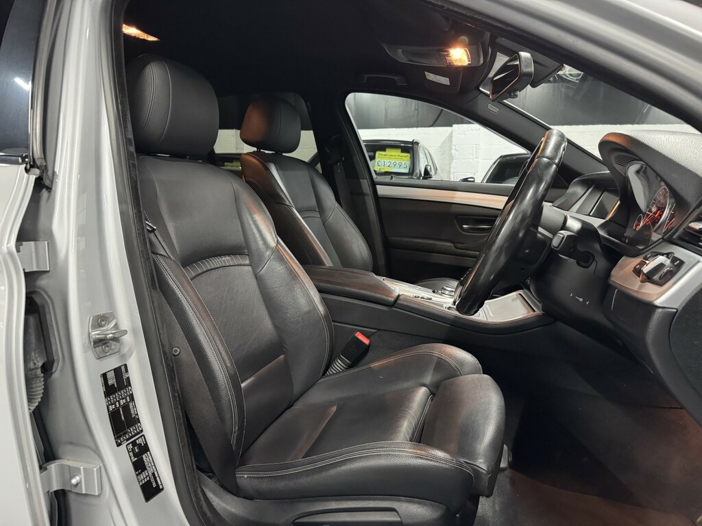 BMW 5 Series Automatic Black #11