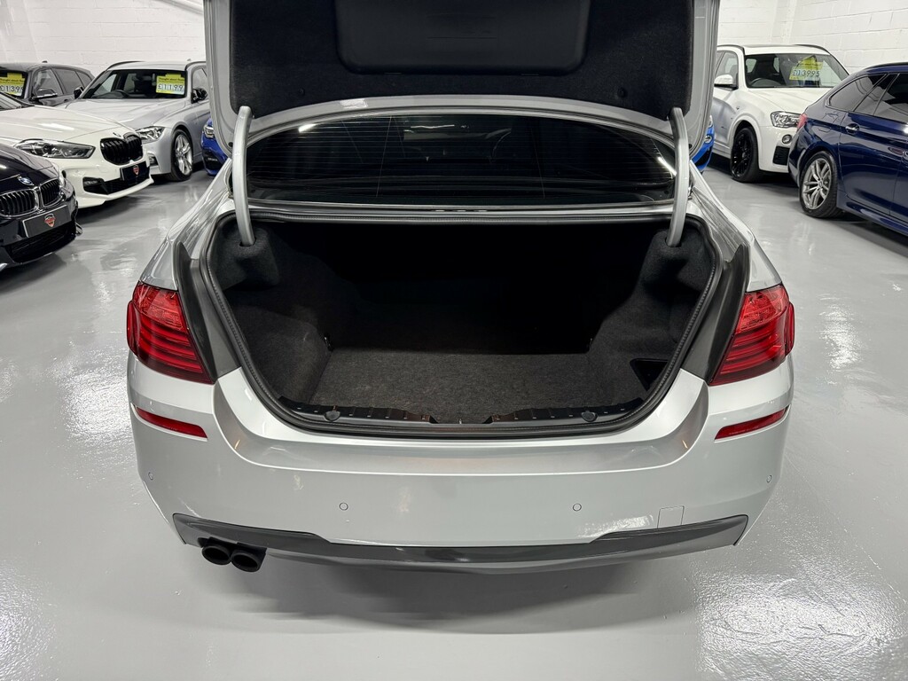 BMW 5 Series Automatic Black #21