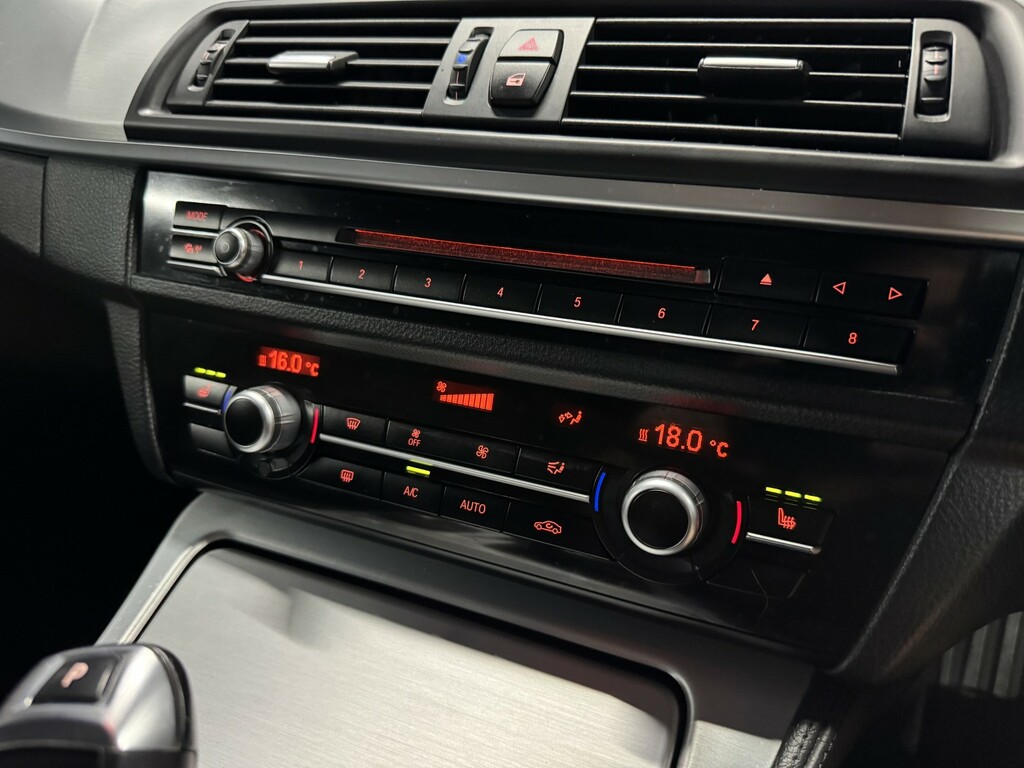 BMW 5 Series Automatic Black #28