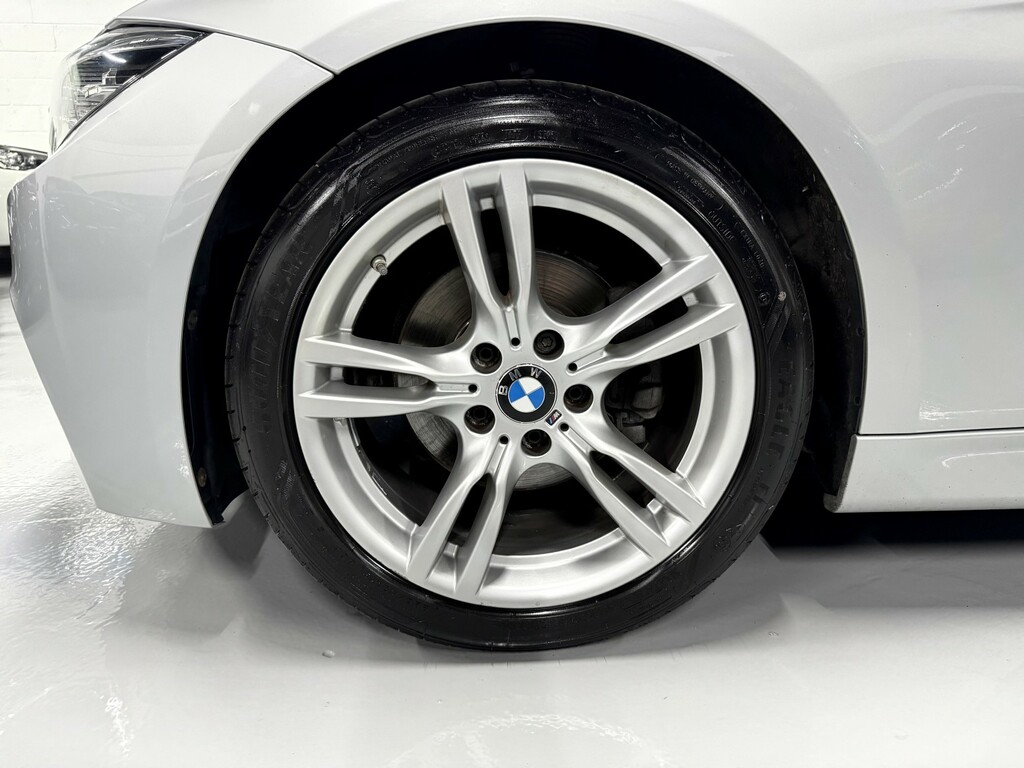 BMW 3 Series Estate 2.0 320D M Sport Touring 201767 YJ67YVH Silver #3